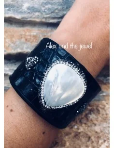 Εντυπωσιακό φαρδύ βραχιόλι με αυξομείωση από δέρμα φιδιού σε μπλε, πέτρες μαρκασίτη και φίλντισι Ofis